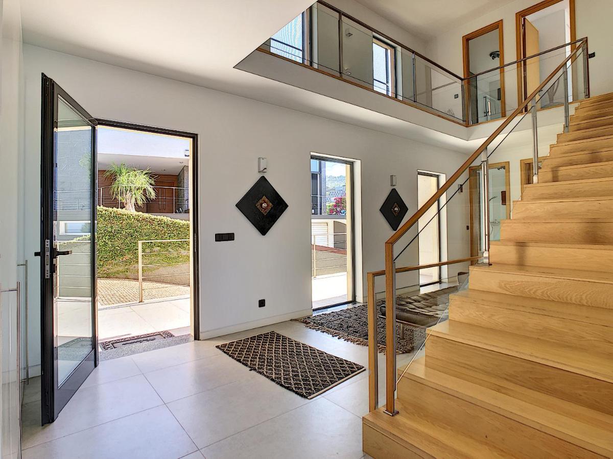 פונשל Villa Vitoria - By Lovelystay מראה חיצוני תמונה