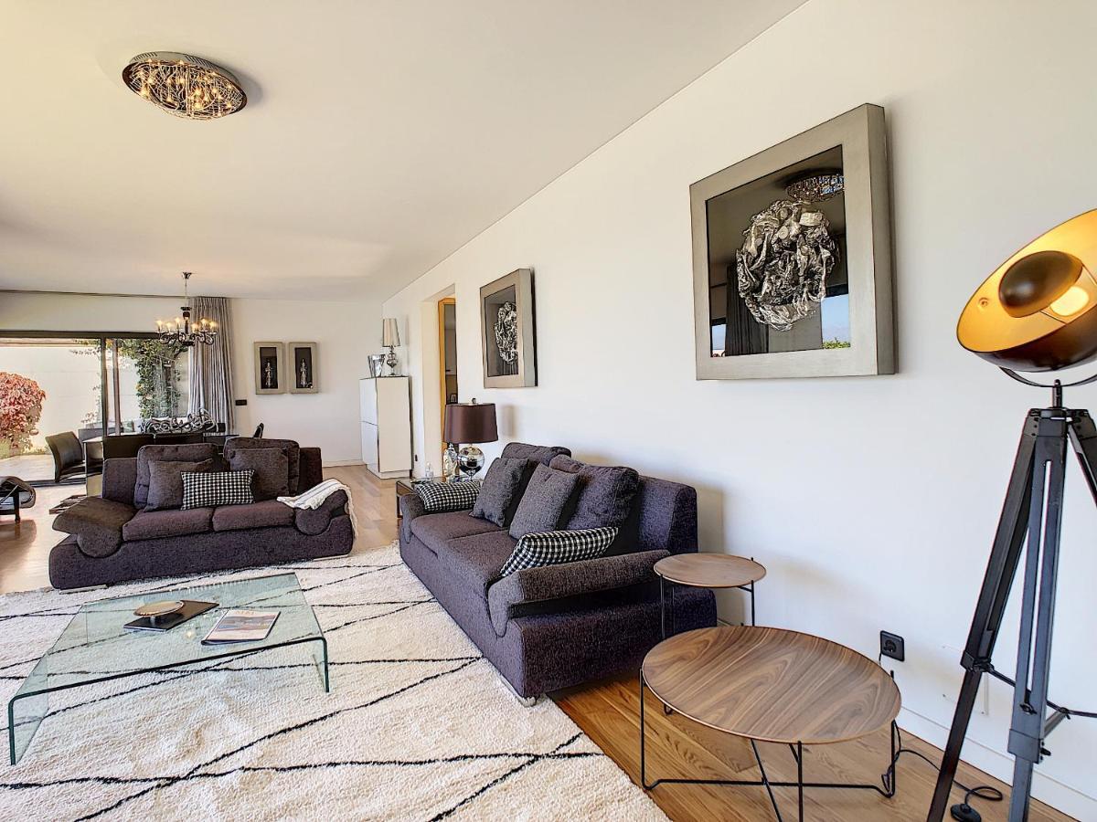 פונשל Villa Vitoria - By Lovelystay מראה חיצוני תמונה