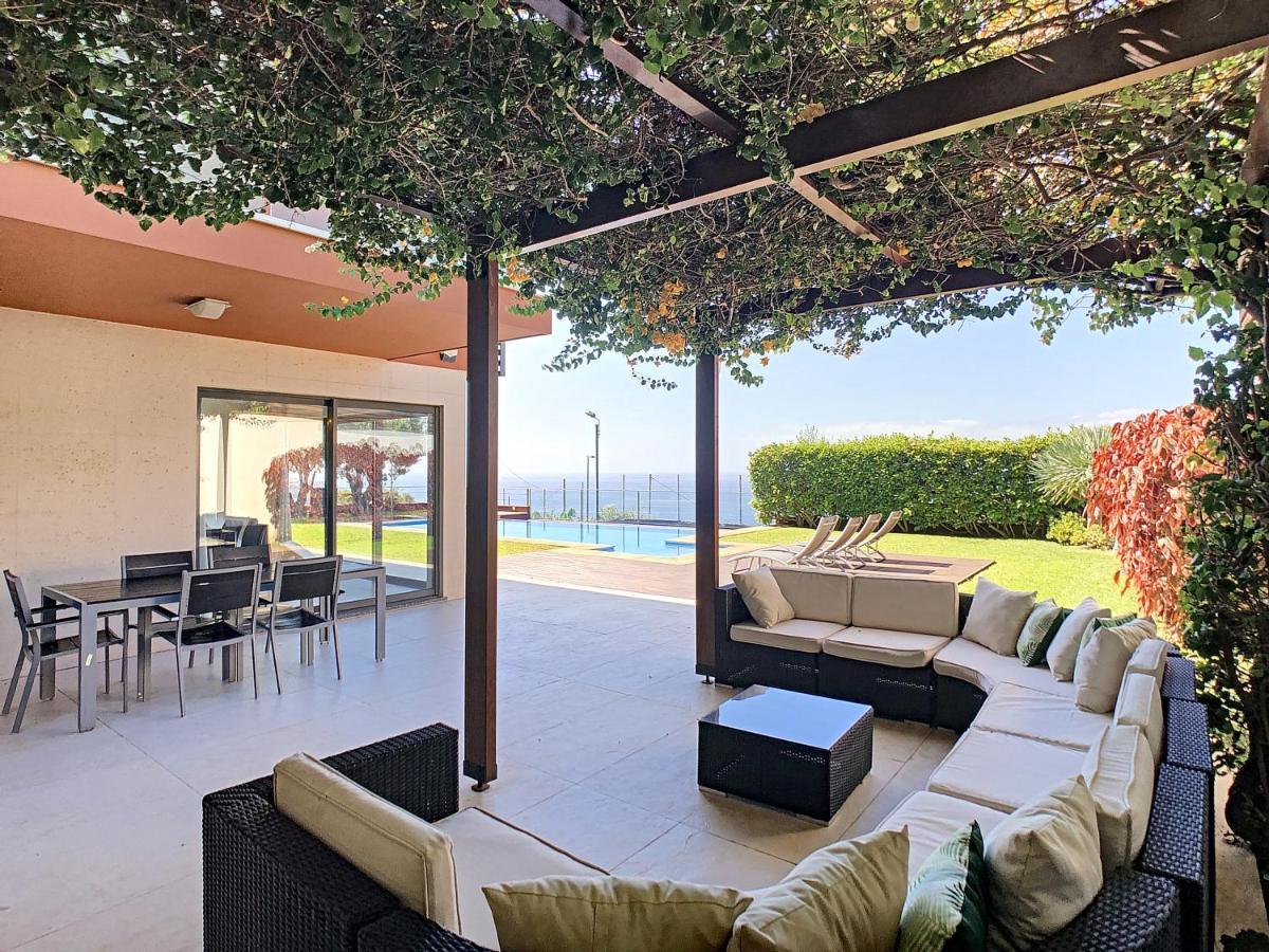 פונשל Villa Vitoria - By Lovelystay מראה חיצוני תמונה